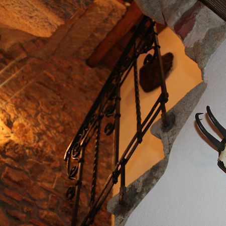 Appartamento La Divina Dimora Il Castello degli Spiriti Magni Montepescali Camera foto