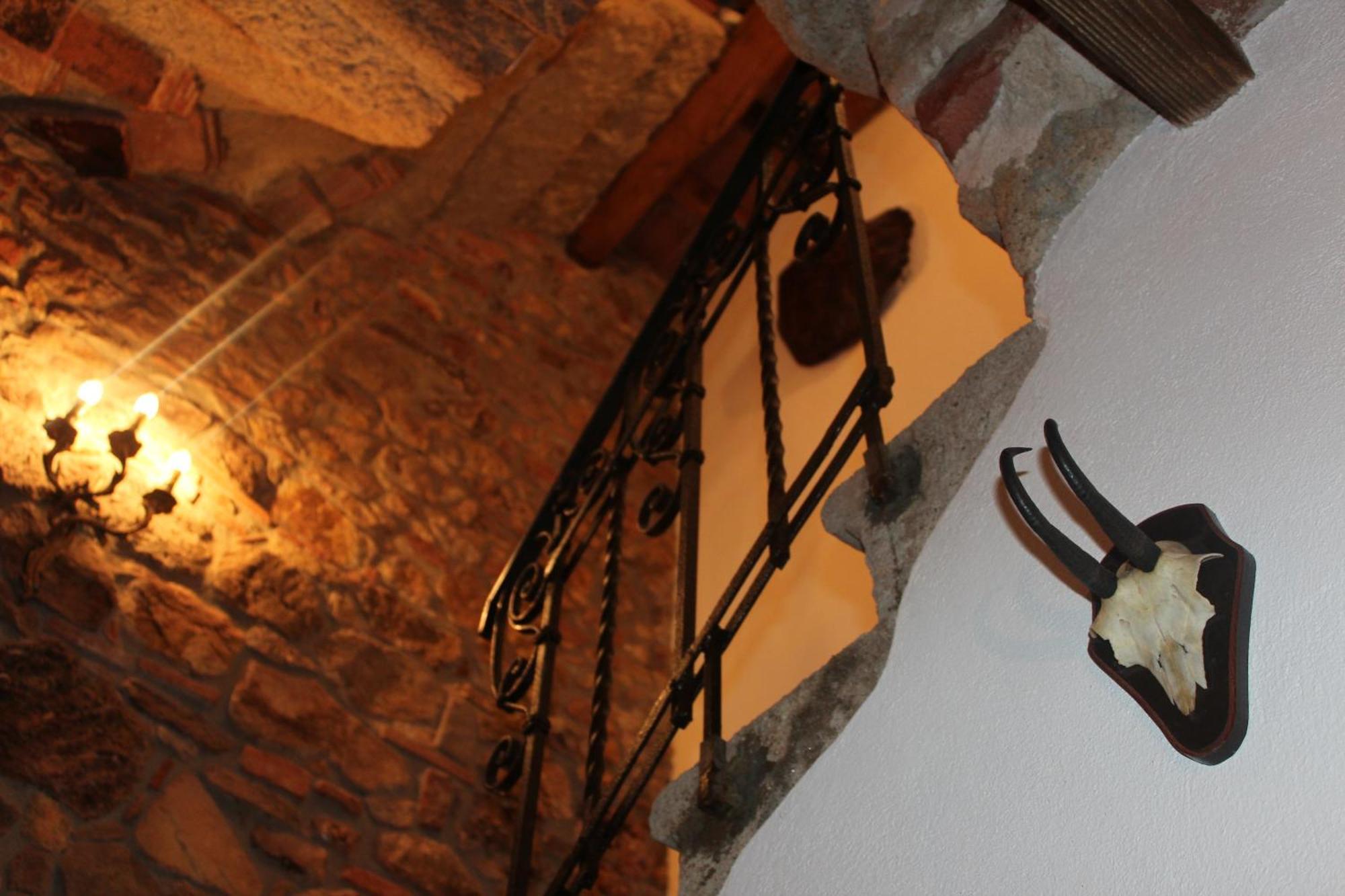 Appartamento La Divina Dimora Il Castello degli Spiriti Magni Montepescali Camera foto